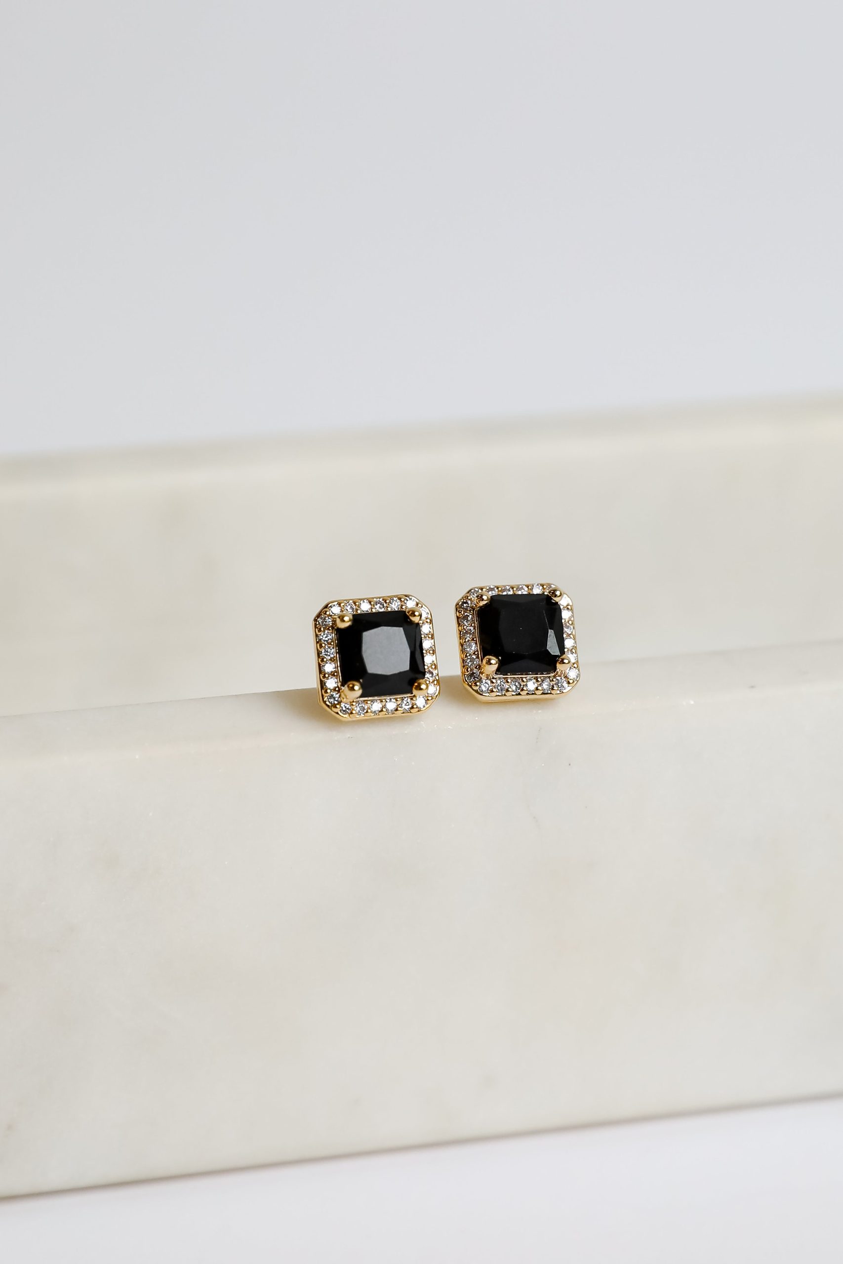 shopdressup_black_gemstone_studs-3.jpg