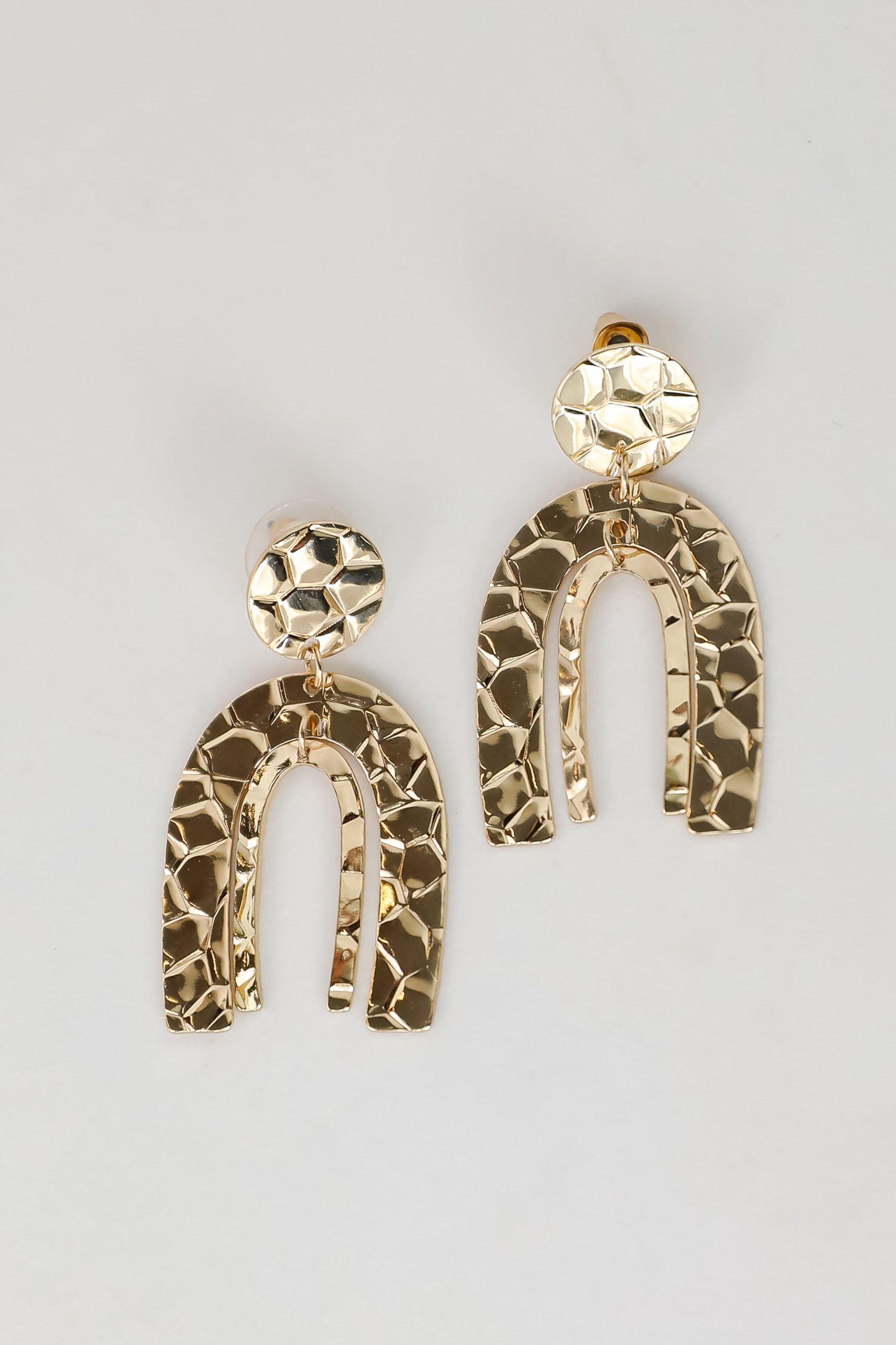 shopdressup_gold_textured_earrings-2_ae72b82a-b464-4ce1-8a3c-04b7c71153e9.jpg