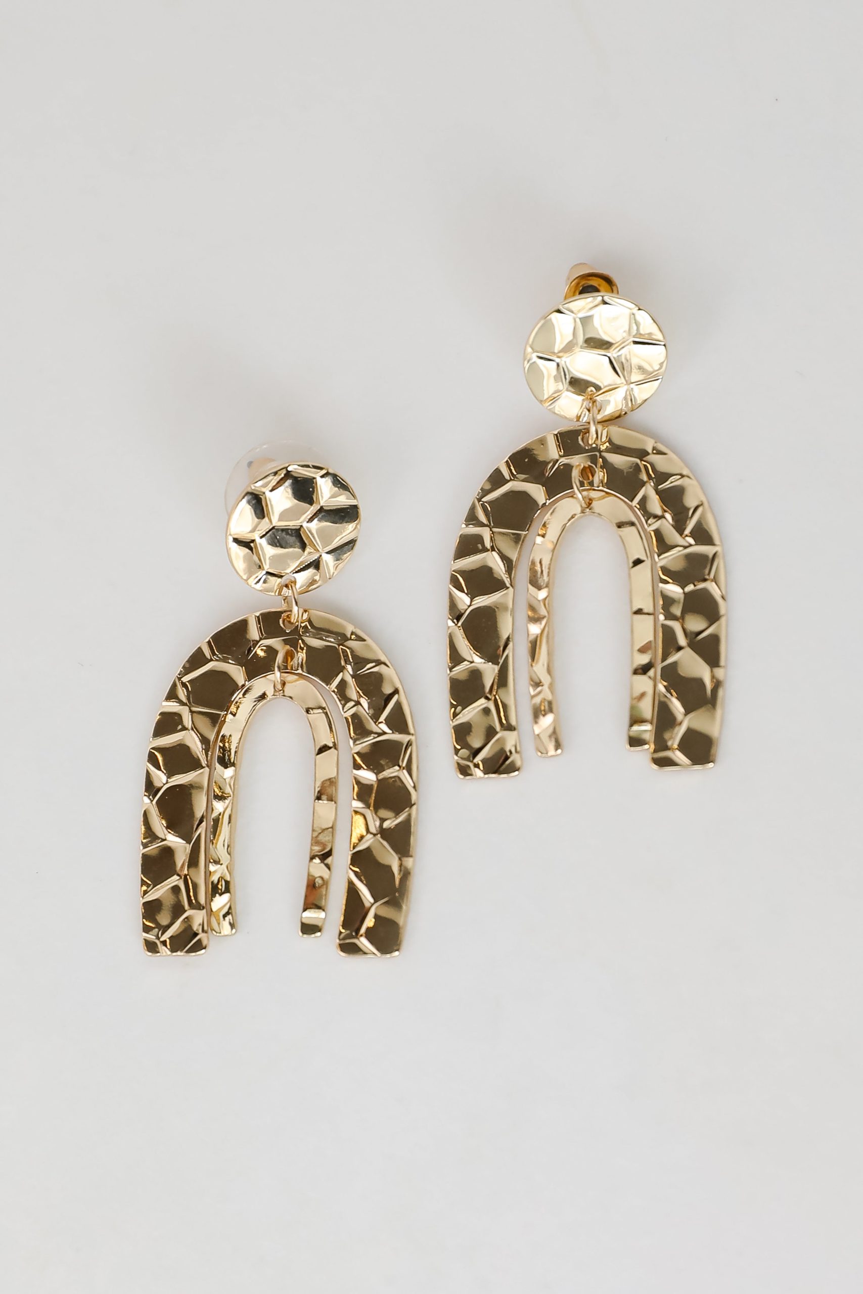 shopdressup_gold_textured_earrings_2acb8fc3-19b1-405d-a799-d6efd3879b94.jpg
