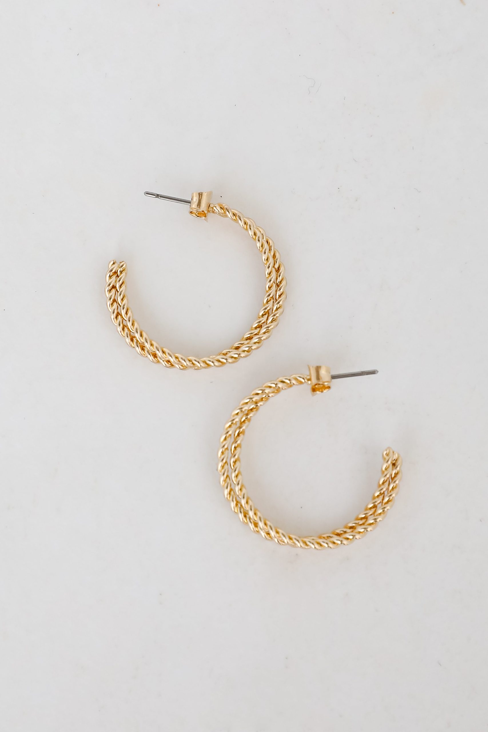 shopdressup_gold_twisted_earrings-9.jpg