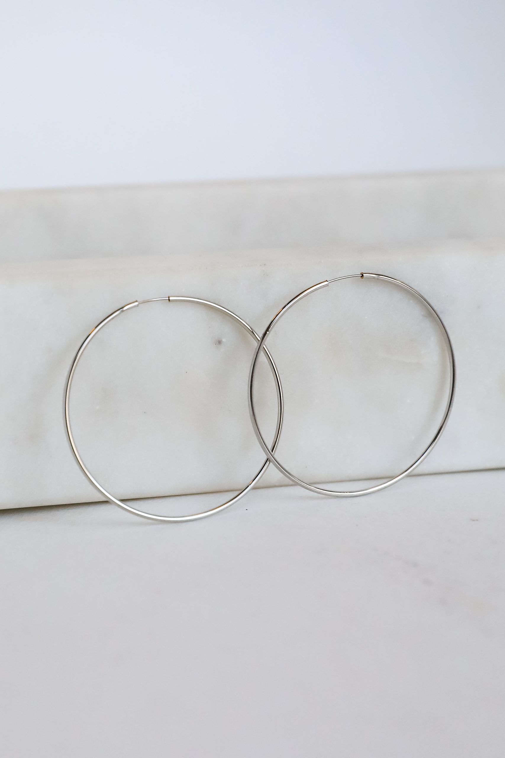 shopdressup_silver_small_hoop_earrings.jpg